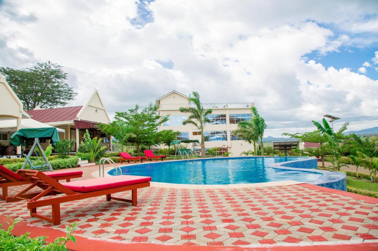 A1 Hotel And Resort Arusha Exteriér fotografie